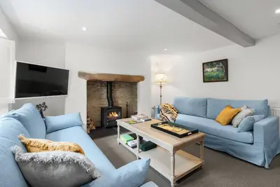 Image de Stylish, Cosy Cotswolds House & beautiful garden