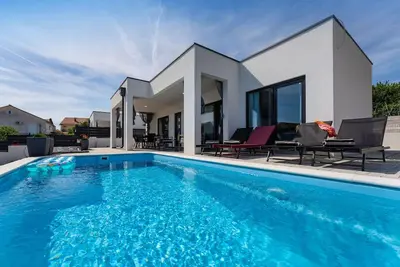 Image de Magnifique maison à Posedarje
