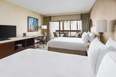 Image de Phoenix Airport Stay with Free Shuttle, Outdoor Pool & Scenic Hiking Nearby