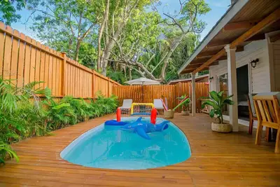 Image de OVilla w/pool 5 min walk to beach near west bay