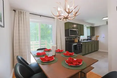 Image de The Green Mountain Escape | Near Trails & Lake