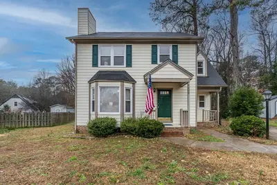 Image de Spacious Raleigh Retreat Near Parks, Trails & Downtown