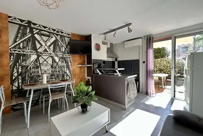 Image de Studio au calme avec terrasse et parking – Cap d'Agde