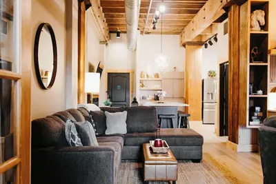 Image de Dockside Suites | The Brix | Pool in Canal Park!