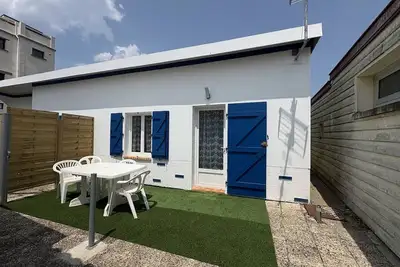 Maisonnette 1 pièce pour 3 personnes avec terrasse proche de la plage à Mimizan