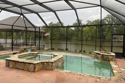 Image de Charming 3-bedroom house with Ac, WiFi in lovely Maurepas