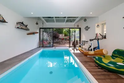 Image de Maison de vacances 'Ty Al Louarn - Piscine - Spa' avec terrasse privée, jardin partagé et Wi-Fi