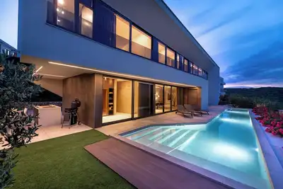 Image de Villa Panoramica with heated pool and sauna (Kvarner - Vrbnik)