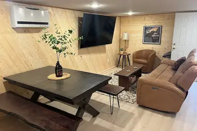 Image de Glacier Creek Apartment-Enchanting 4 bedroom apartment with WiFi n scenic Seward