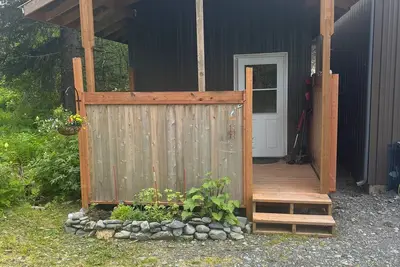 Image de Questa Woods Cabin-Lovely cabin with WiFi in scenic Seward
