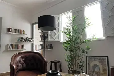 Maison Art Collection