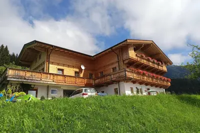 Image de Appartement 'Brandterhof' avec vue sur les montagnes, terrasse partagée et Wi-Fi