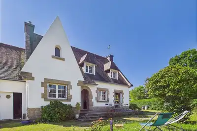 Image de -Villa K-Bellou- Maison à deux pas de la plage