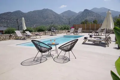 Image de Villa Leondis, an ideal base for exploring Crete's rich history & natural beauty