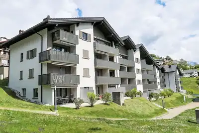 Image de Joli appartement pour 6 personnes avec piscine, Wifi, Tv, balcon, vue panoramique et parking