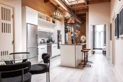 Image de Bradshaw Lofts: The Penthouse