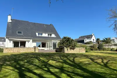Image de Maison spacieuse à Carnac, 6 pièces, 8 personnes, grand jardin, 300m du centre