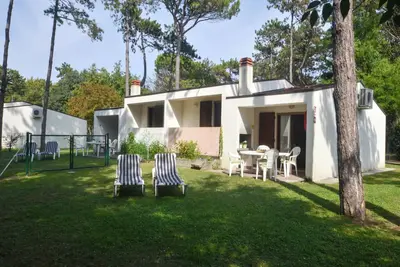 Image de Superbe maison de vacances dans une résidence avec piscine