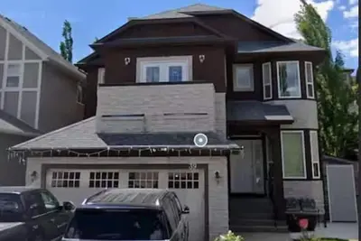 Image de Spacious 4br Basement Suite in Calgary