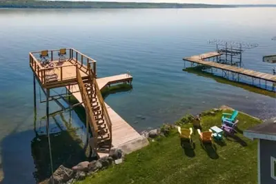 Image de Serene Lakeside Retreat w/ Private Dock & Viewdeck