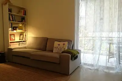 Image de Spacious apartment 200m walk from the sea