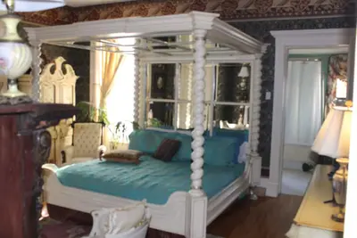 Image de 6-bedroom bed & breakfast in marvelous Keokuk with WiFi, Ac