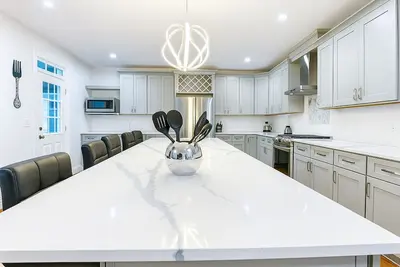 Image de Luxury 5br Home • Built 2022 • Near Buckhead & Midtown