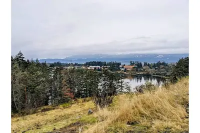 Image de Cozy Summer suite next to lake