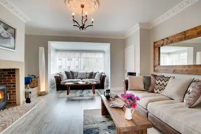Image de The Amber Waves - Trois Chambres Maison, Couchages 8