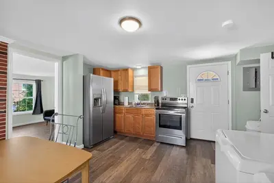 Newly Renovated Middletown Home