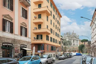 Image de Elegance and comfort in San Giovanni, 3 minutes from metro and ideal for vacation.