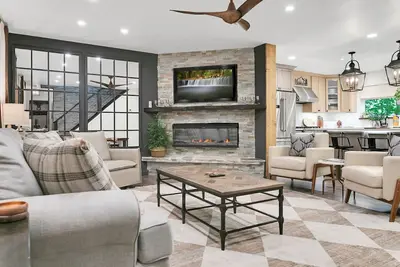 Image de Mountain Paradise - Stunning design with Sapphire Valley Amenities