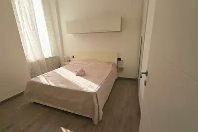 Image de Central and quiet apartment, 1 min from the Duomo and 3 min from Lake Como.