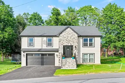 Image de The Respite: Spacious beautiful new build, sleeps 8-10. 7 minutes from Hershey.