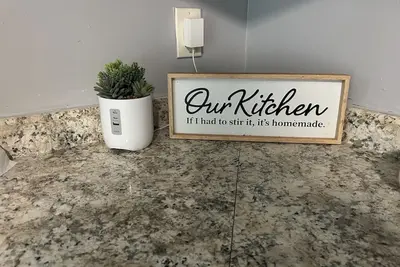 Image de Charming 2-bedroom Tiny Home in Riverdale with WiFi and Ac near the airport.