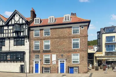Image de 4 chambres à coucher à Scarborough