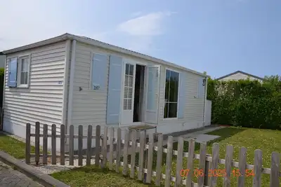 Image de Chalet à Bredene. Camping Kerlinga.