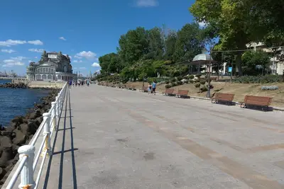 Image de A proximité du Casino, Falaise, Port, de l'Aquarium, de la Plage, Place Ovidius