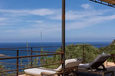 Image de Maison entre mer et maquis à proximité de la plage d’Arone à Piana en corse