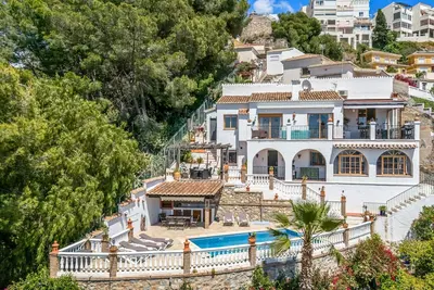 Image de Exclusive Villa with Panoramic Views and Private Pool