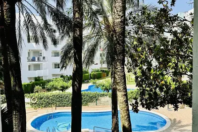 Image de Appartement Piscine, Près Plage, Vélos & Chiens Bienvenus, Wi-Fi Gratuit, Terrasse, Zone Tranquille