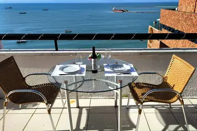 Flat Frente Mar com Terraço, perto Gran Marquise hotel  e praia
