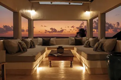 Image de Jannah Suites stunning Penthouse apartment with, Ac and incredible views Shela