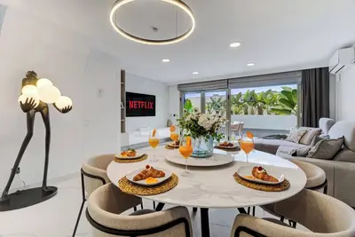 Image de Oceanfront Luxury Villa with Sea View| Pool| Private Garage| Wi-fi| Grill| Wine