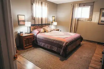 Image de Antelope Creek Farm House located on the prairie and in the country