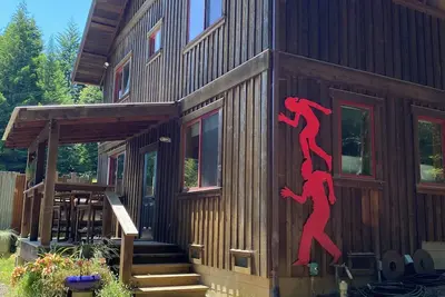 Image de Charming 1-bedroom Garden view apartment in the Redwoods