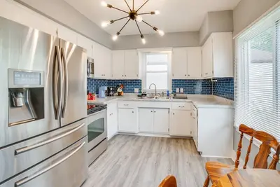 Image de 3-bedroom house in pleasant Milwaukee with WiFi, Ac