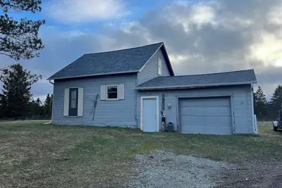 Image de Nice 3-bedroom cottage in Ewen just minutes from Bergland, Mi and Lake Gogebic