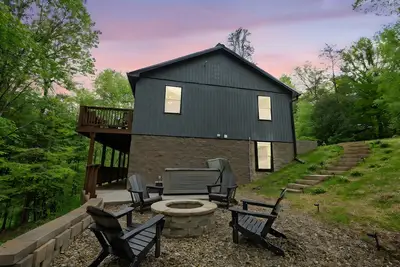 Image de New build - Kids area - Hot tub - Firepit - 4br 2ba