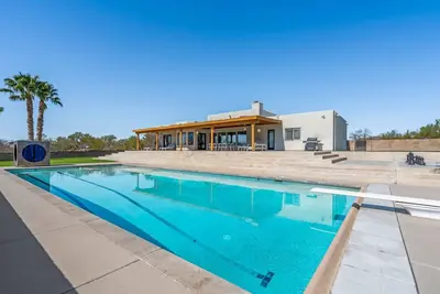 Image de Tucson Family Getaway with pool